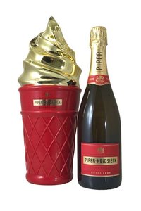 Piper Heidsieck Champagne Brut in Icecream koeler