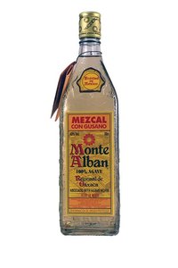 Mezcal Monte Alban met worm  100% Agave