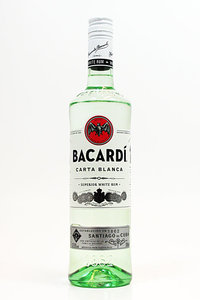 Bacardi Carta Blanca Rum 0.7